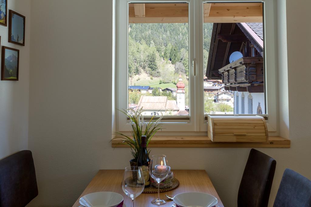Apartment Dahoam Fulpmes Eksteriør billede