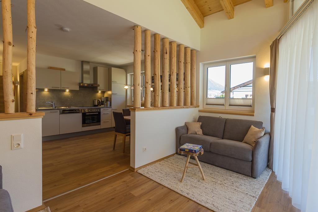 Apartment Dahoam Fulpmes Eksteriør billede