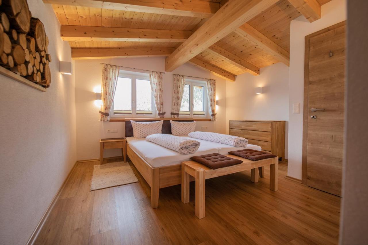 Apartment Dahoam Fulpmes Eksteriør billede